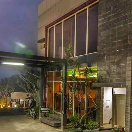 The Rizen Hotel Cisarua Eksteriør bilde