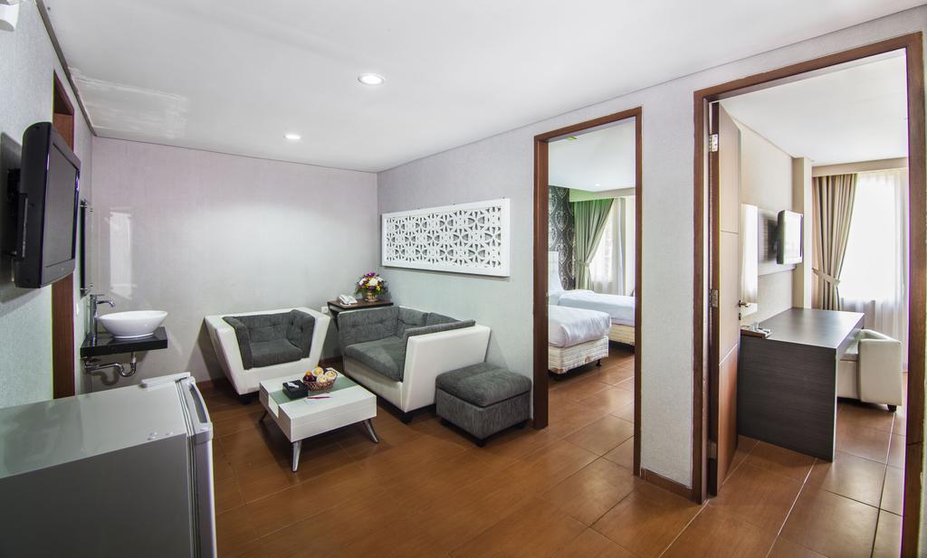 The Rizen Hotel Cisarua Rom bilde