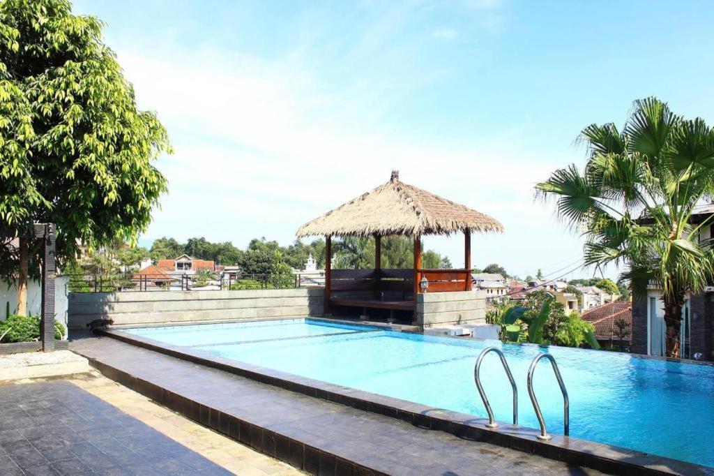 The Rizen Hotel Cisarua Eksteriør bilde