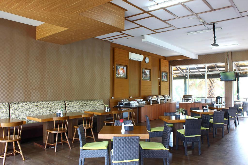 The Rizen Hotel Cisarua Eksteriør bilde